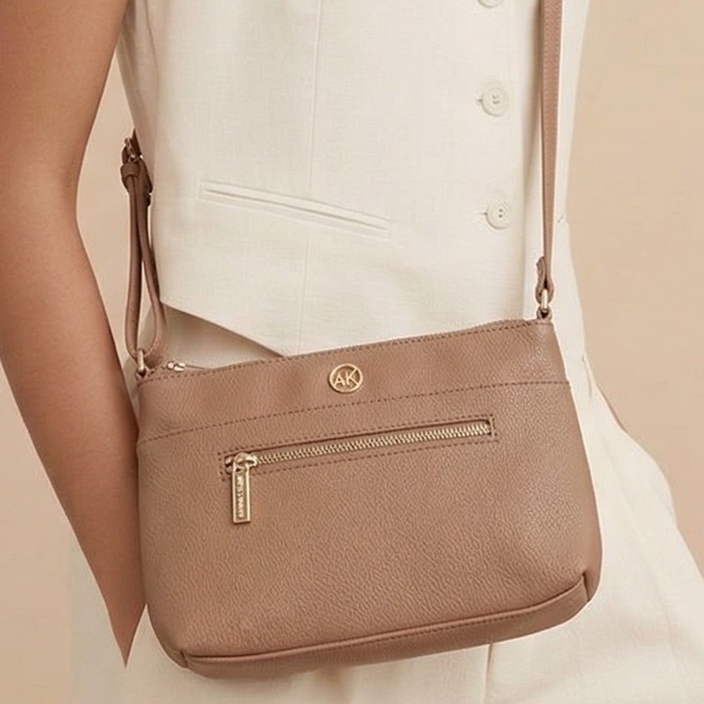 Anne Klein Tan Pebble Crossbody Bag Gold Tone Hardware Adjustable Strap